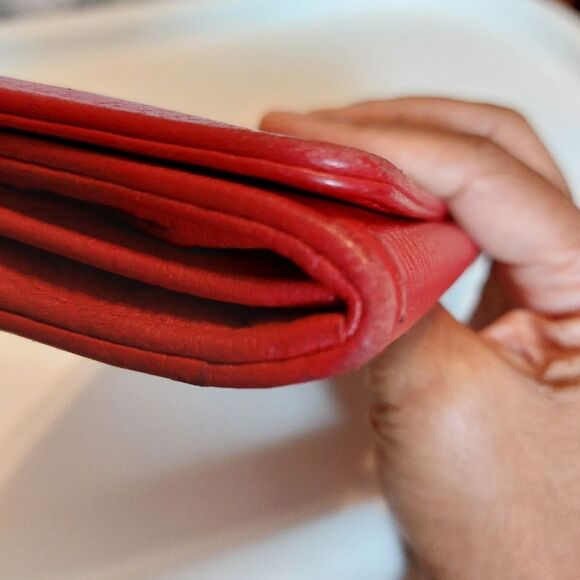 Michael Kors Fulton Soft Leather Red Flap Continental Wallet Gold Tone Logo - Picture 7 of 12